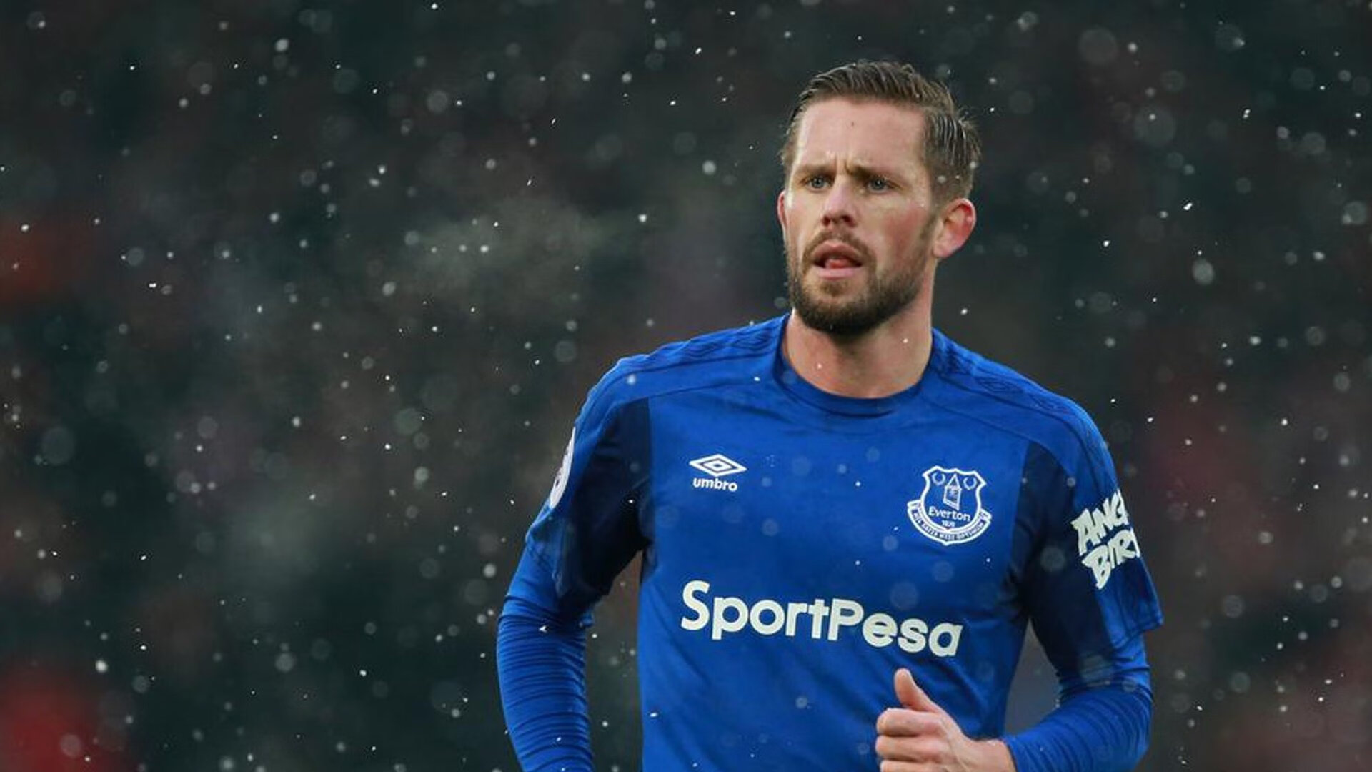 开运app官网-“德甲激烈角逐，冠军争夺逐渐白热化”，德甲锦集